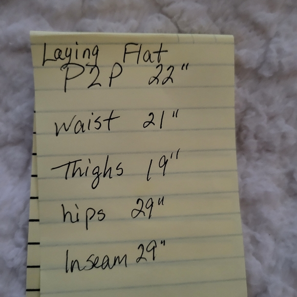 Plus size jumpsuit, new w/out tags - Picture 11 of 11